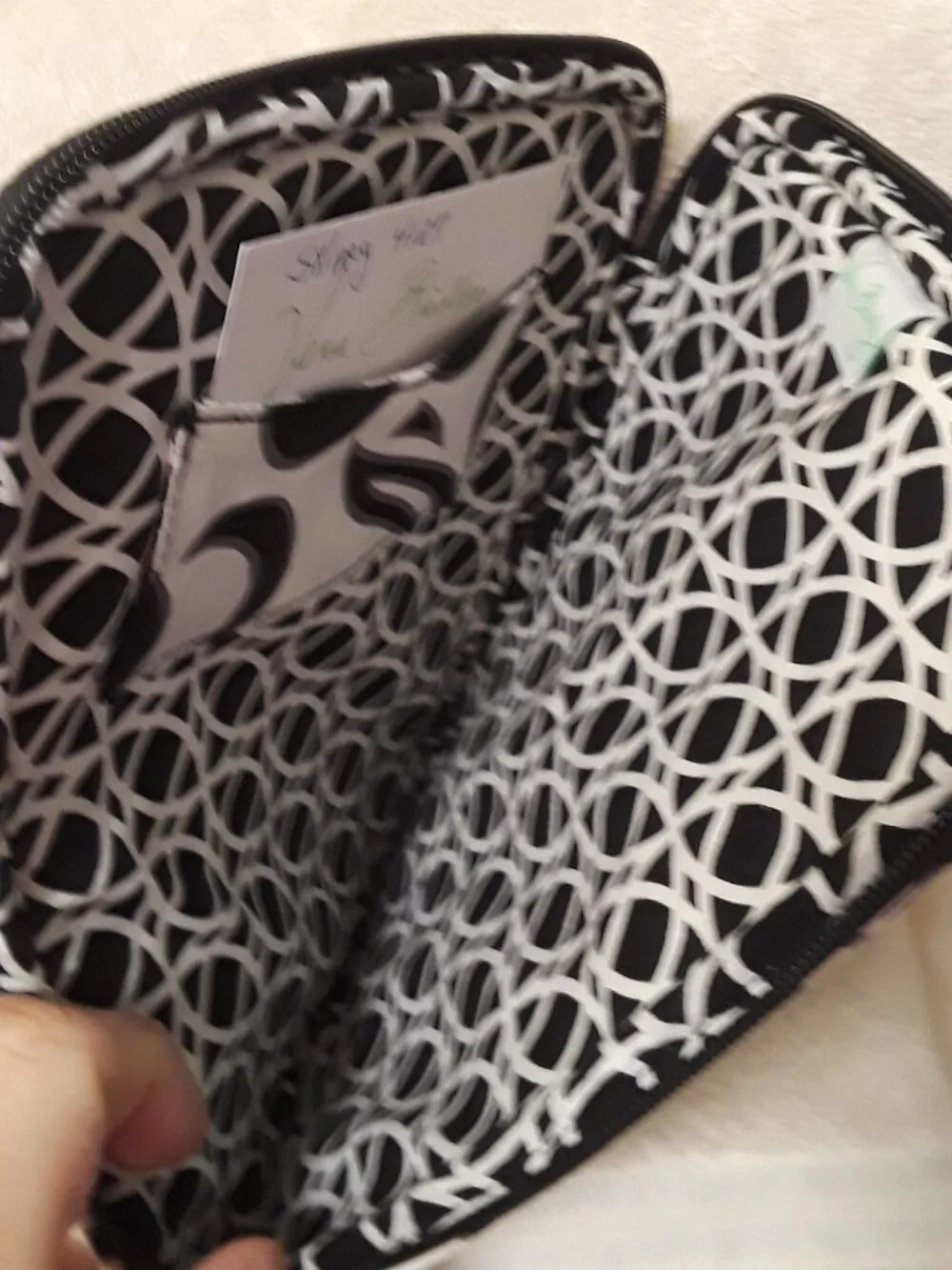 Vera Bradley Small Tablet e-Reader Sleeve, Quilted, Zip Case Black White Floral